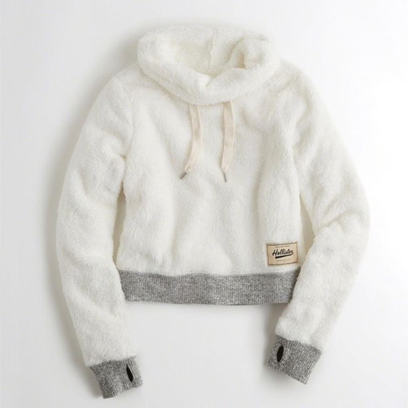 hollister sherpa sweater